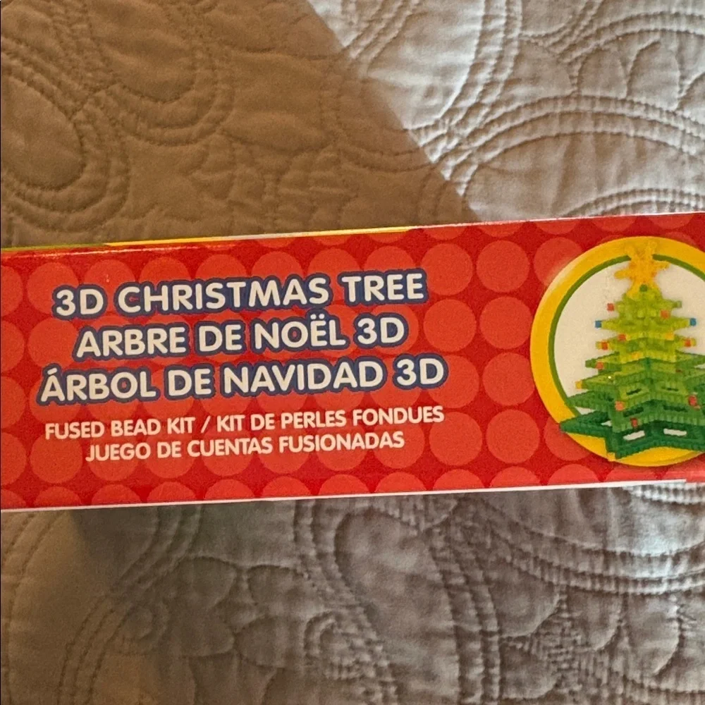 Children’s Christmas tree beaded kit NEW IN BOX